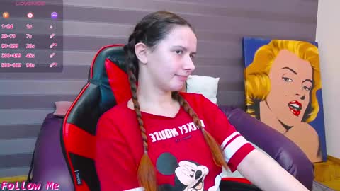 Snapshot of irisnichols chatting on March 9, 1:25 am Iris online show from March 9, 1:25 am