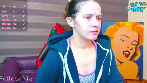 Snapshot of irisnichols chatting on September 18, 1:40 am Iris online show from September 18, 1:40 am