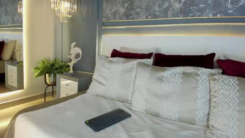    online show from March 27, 3:45 am