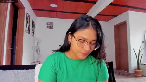 iris online show from September 25, 11:14 am