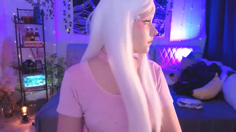 Snapshot of irma_bell chatting on December 13, 8:36 pm Irma online show from December 13, 8:36 pm