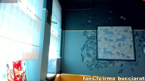 irma_bucciarati online show from September 11, 11:43 am