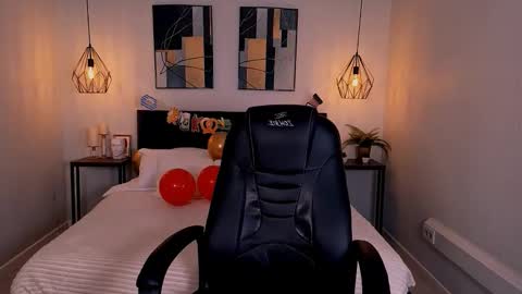 Snapshot of irma_dust chatting on September 22, 2:30 pm IRMA FOLLOW ME online show from September 22, 2:30 pm