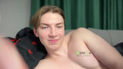 Snapshot of iron__chapman chatting on February 1, 2:16 am Iron online show from February 1, 2:16 am