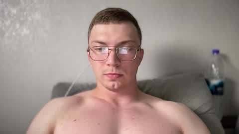 Snapshot of iron__chapman chatting on September 14, 8:08 pm Iron online show from September 14, 8:08 pm