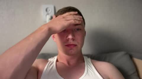 Snapshot of iron__chapman chatting on September 20, 7:26 pm Iron online show from September 20, 7:26 pm