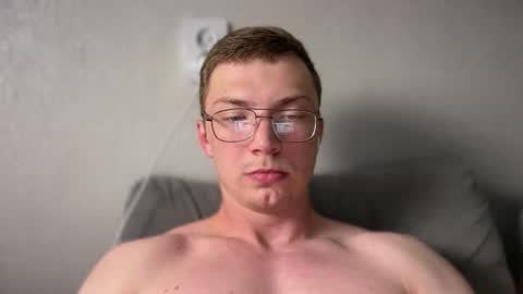 Snapshot of iron__chapman chatting on September 26, 8:02 pm Iron online show from September 26, 8:02 pm