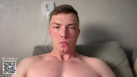 Snapshot of iron__chapman chatting on October 21, 9:15 pm Iron online show from October 21, 9:15 pm