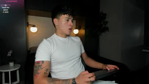 Iron Tous online show from April 24, 10:12 pm