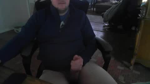 ironbanana83 online show from January 8, 7:13 pm