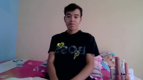 irondante01 online show from April 8, 12:16 pm