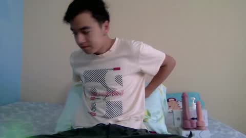 irondante01 online show from April 21, 12:11 pm