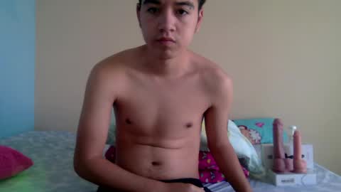 irondante01 online show from April 22, 12:07 pm