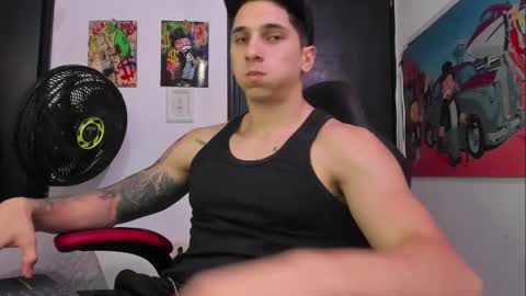 Snapshot of ironflex1 chatting on January 3, 6:57 pm Jake online show from January 3, 6:57 pm