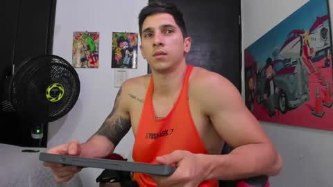 Snapshot of ironflex1 chatting on January 13, 6:49 pm Jake online show from January 13, 6:49 pm