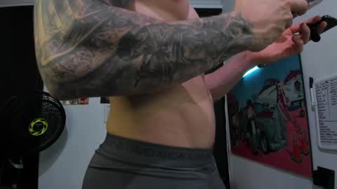 Snapshot of ironflex1 chatting on February 14, 10:04 pm Jake online show from February 14, 10:04 pm