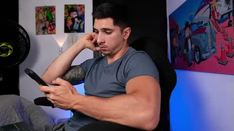 Snapshot of ironflex1 chatting on July 3, 5:08 pm Jake online show from July 3, 5:08 pm