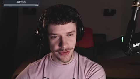 Snapshot of ironthud chatting on February 24, 11:41 pm Sam online show from February 24, 11:41 pm