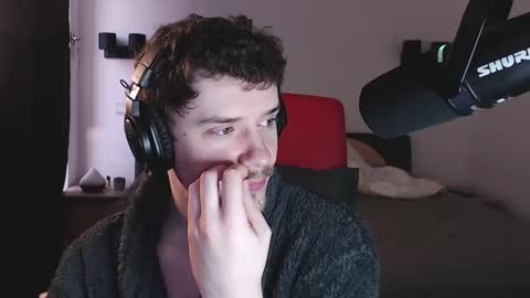 Snapshot of ironthud chatting on February 27, 4:21 pm Sam online show from February 27, 4:21 pm