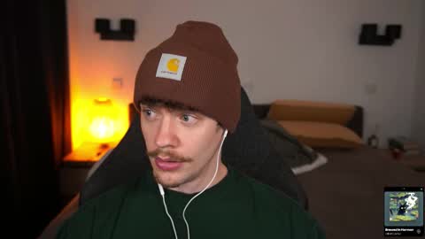 Snapshot of ironthud chatting on September 28, 6:02 pm Sam online show from September 28, 6:02 pm