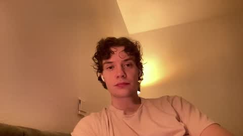 Snapshot of ironthud chatting on February 4, 8:36 pm Sam online show from February 4, 8:36 pm