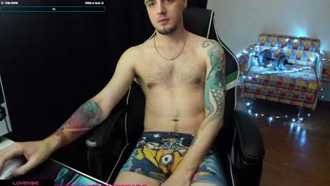 Snapshot of is_yours chatting on March 9, 4:27 am Joel online show from March 9, 4:27 am