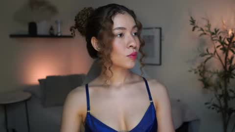 Snapshot of isa_____ chatting on July 11, 1:52 am isa_____ online show from July 11, 1:52 am