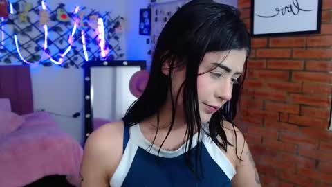 isabela online show from September 20, 3:18 am