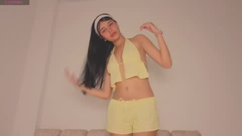 Snapshot of isa_dolly chatting on May 4, 9:00 pm Isa Dolly online show from May 4, 9:00 pm