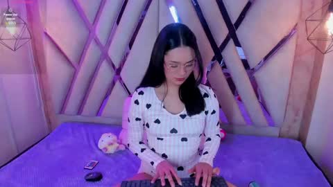 Isa online show from April 23, 3:41 am