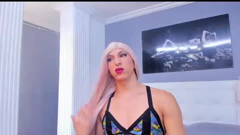 Isa Lancaster online show from February 17, 7:21 pm