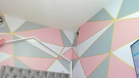    online show from February 14, 7:23 pm