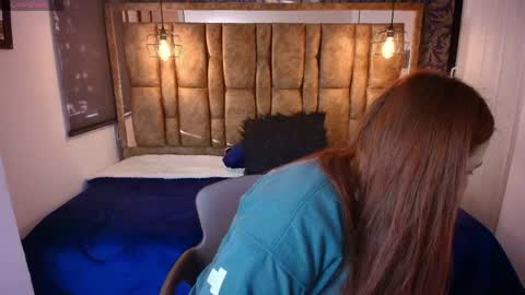  I S A  online show from April 22, 11:56 am