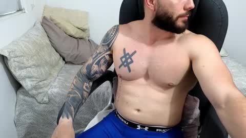 Isaac carter online show from February 6, 10:35 pm