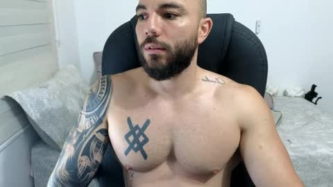 Isaac carter online show from April 16, 10:38 am