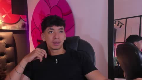 isaac_cryston online show from September 15, 8:09 pm