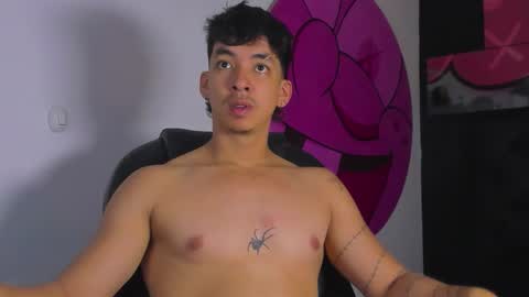 isaac_cryston online show from October 27, 7:51 pm