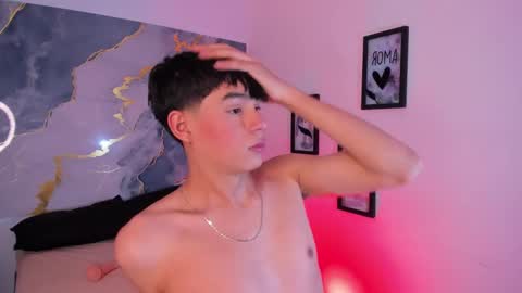 Isaac Kurtt online show from November 25, 8:09 pm