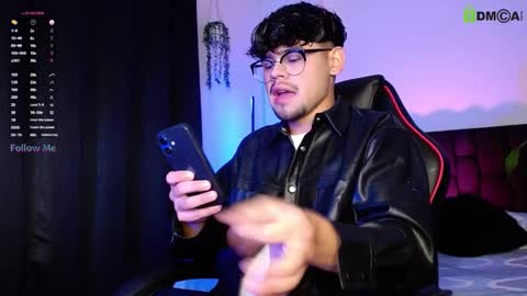 Isaac Saenz. online show from October 4, 12:30 am