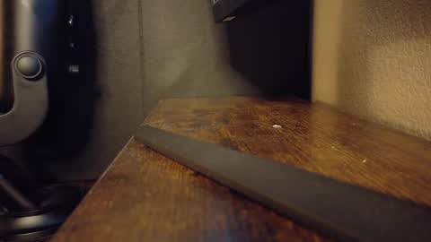 isaac online show from March 9, 3:32 am