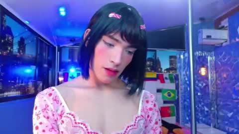 isaacnova online show from June 14, 1:46 pm