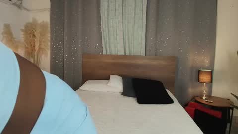 Isaa Coleman online show from November 26, 8:21 pm