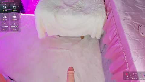 Isa online show from February 25, 8:18 pm