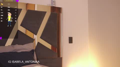    online show from April 13, 11:27 am