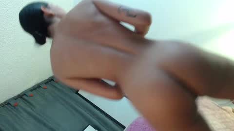 ISABELA online show from February 5, 3:02 am