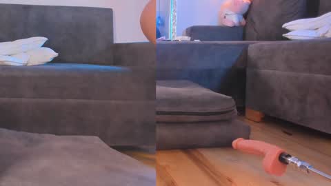 Snapshot of isabela_franco_ chatting on February 8, 3:00 pm Isabela online show from February 8, 3:00 pm