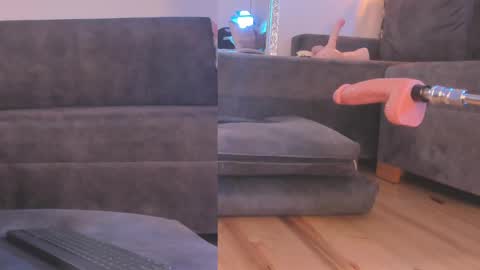 Snapshot of isabela_franco_ chatting on February 16, 2:21 pm Isabela online show from February 16, 2:21 pm