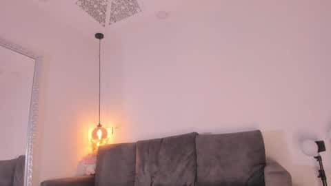 Snapshot of isabela_franco_ chatting on October 16, 12:06 pm Isabela online show from October 16, 12:06 pm