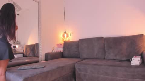 Snapshot of isabela_franco_ chatting on November 27, 12:18 pm Isabela online show from November 27, 12:18 pm