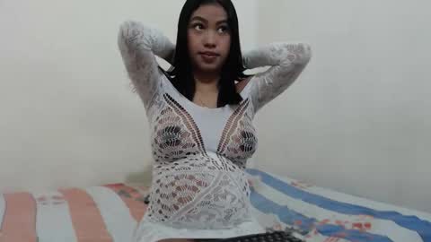 isabela_kity online show from December 16, 5:34 am